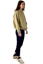 Cargar imagen en el visor de la galería, Jacket kata 8870
