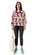 Cargar imagen en el visor de la galería, Blusa berta ka
