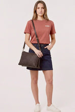 Cargar imagen en el visor de la galería, Bolso leather bari
