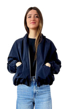 Cargar imagen en el visor de la galería, Jacket gara th
