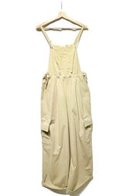 Cargar imagen en el visor de la galería, Jumpsuit kemen 89000
