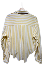 Cargar imagen en el visor de la galería, Blusa amade riga
