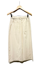 Cargar imagen en el visor de la galería, Falda malen 595
