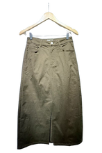 Cargar imagen en el visor de la galería, Falda malen 595
