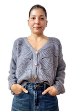 Cargar imagen en el visor de la galería, Cardigan pars wool
