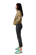 Cargar imagen en el visor de la galería, Bomber it kimu
