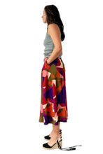 Cargar imagen en el visor de la galería, Falda riga marru
