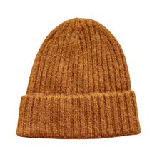 Cargar imagen en el visor de la galería, Gorro negu mohair
