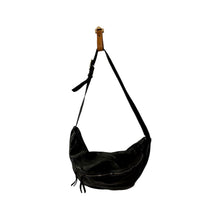 Cargar imagen en el visor de la galería, Bolso bandolera maxi
