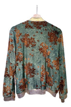 Cargar imagen en el visor de la galería, Bomber it velvet
