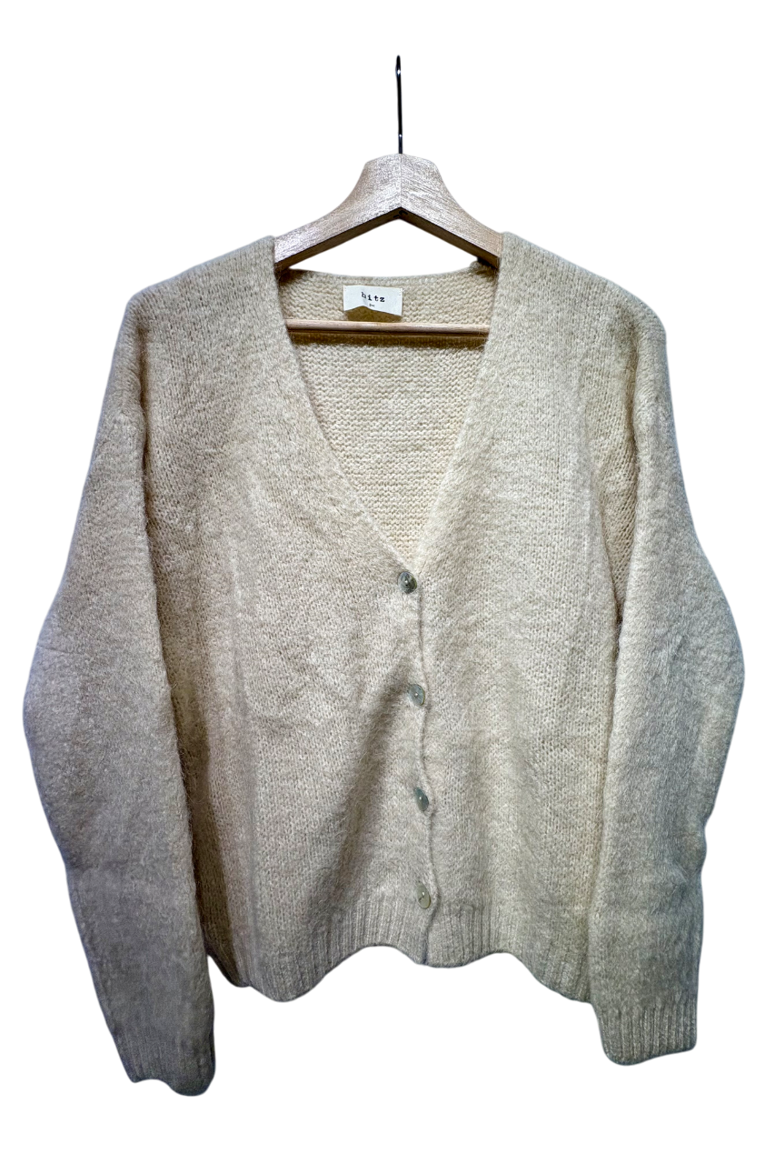 Cardigan kint button