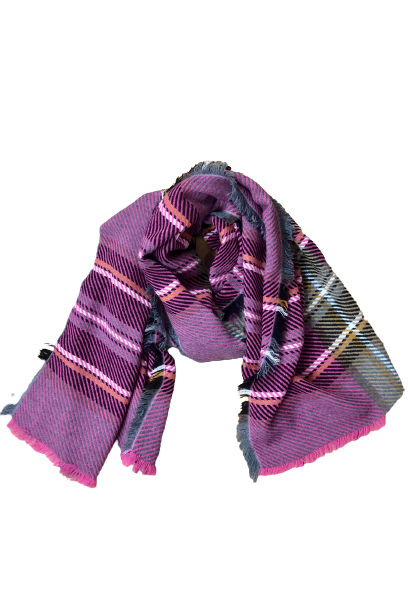 Scarf negu cadres